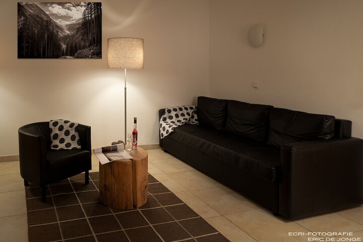 Room 10 of 50