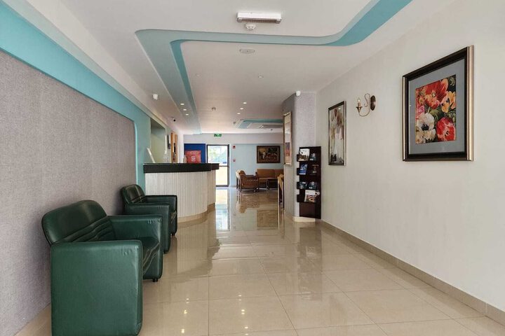 Aquavista Hotel & Suites