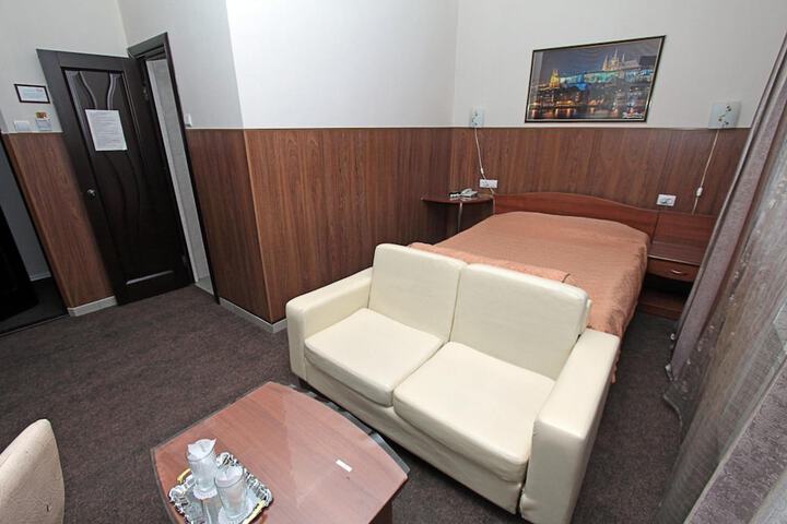 Room 36 of 62