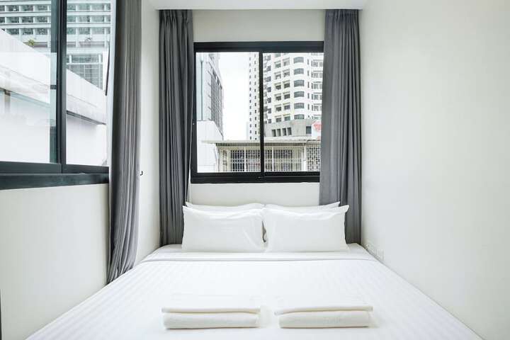 Room 18 of 60
