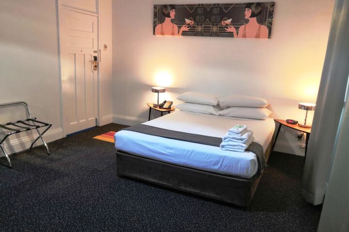 Room 48 of 73