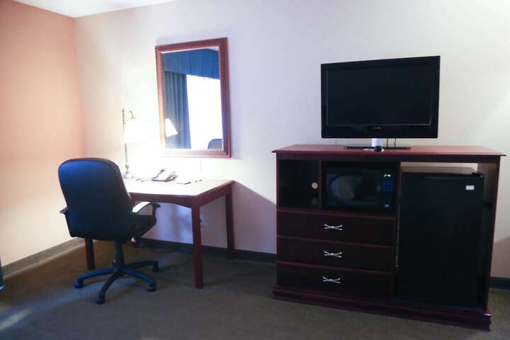Room 6 of 44