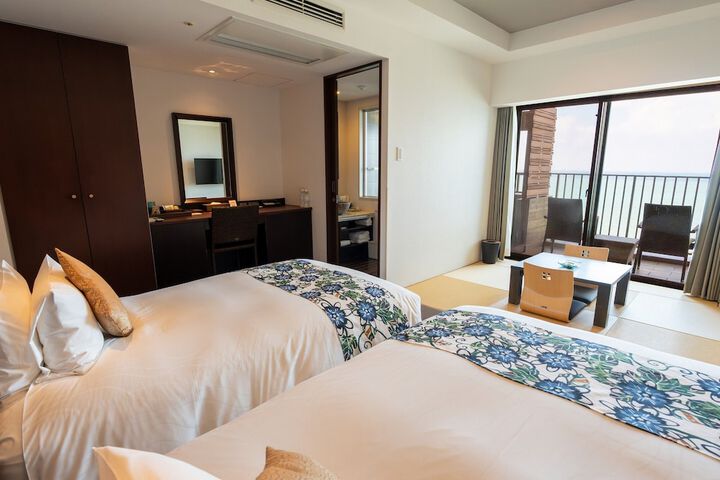 Room 55 of 299