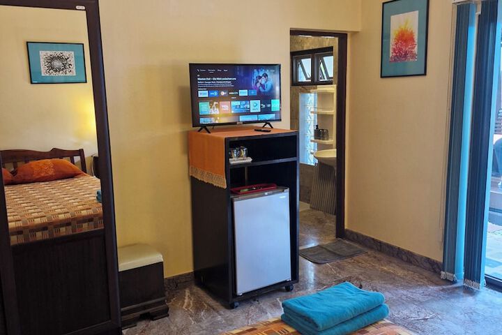 Room 15 of 53