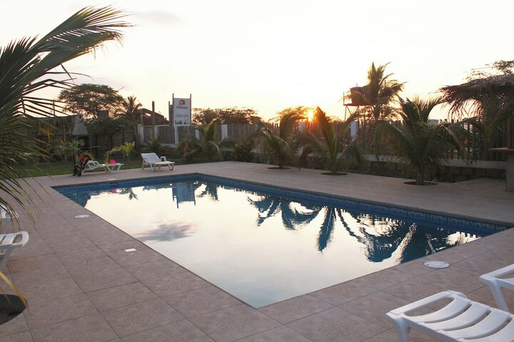 Pool 7 of 13
