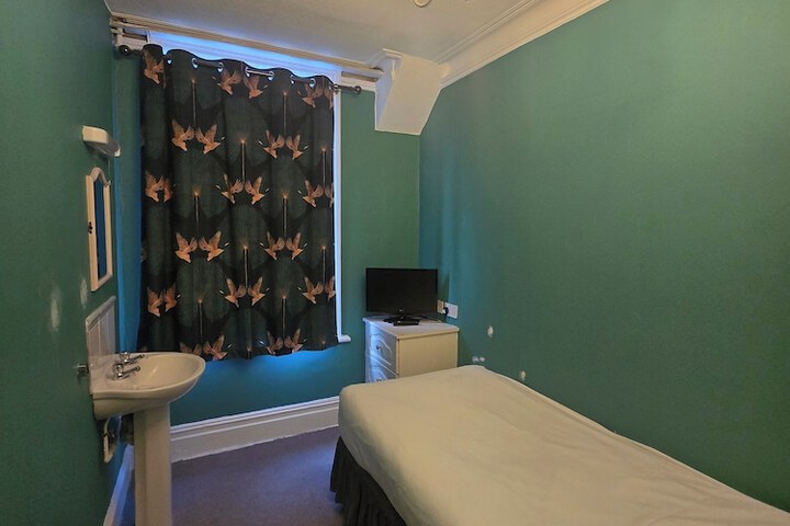 Room 29 of 72