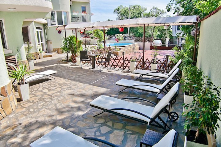 Terrace/Patio 91 of 102