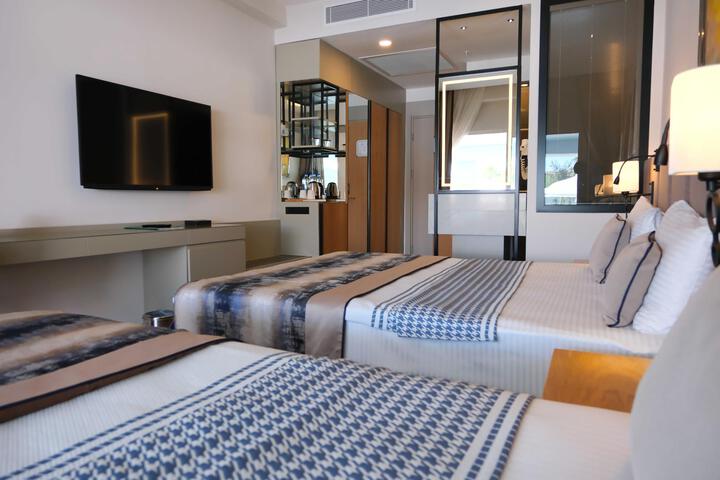 Room 21 of 125