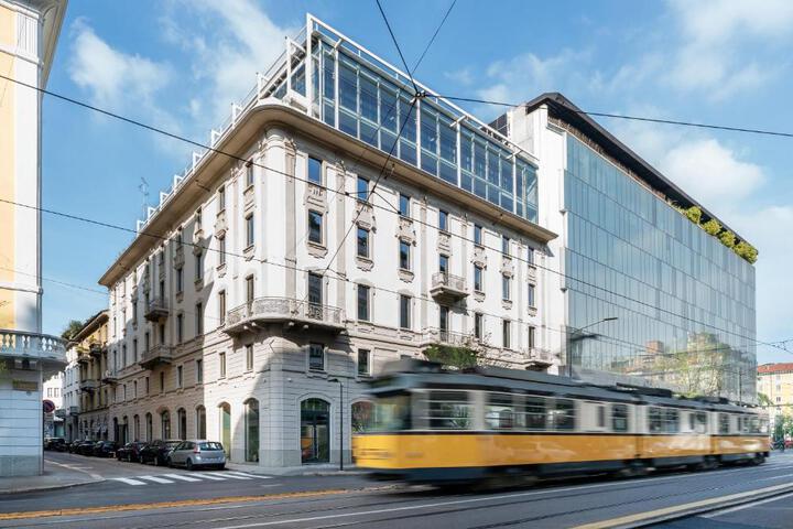 Palazzo Viridis in Milan