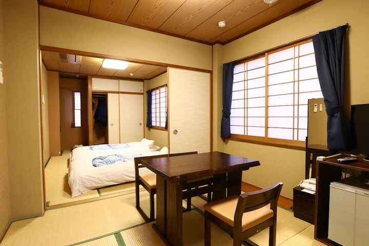 Room 13 of 67