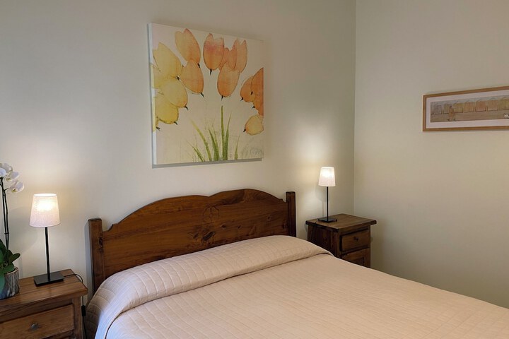Room 6 of 56