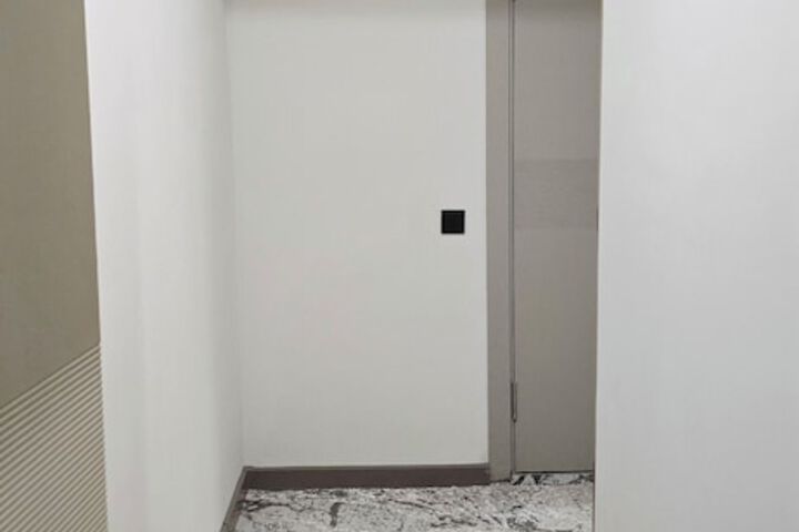 Room 68 of 127