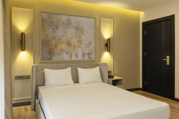 Room 46 of 111