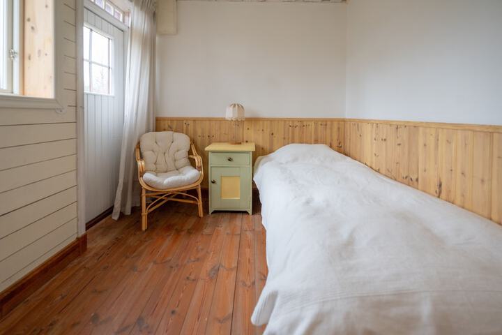Room 18 of 41