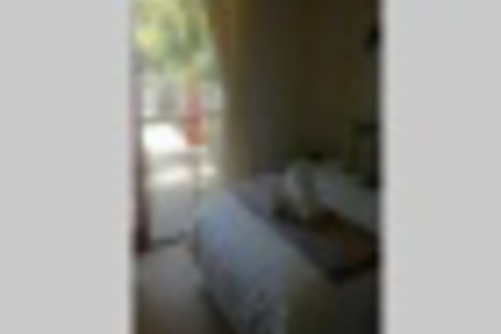 Room 3 of 66