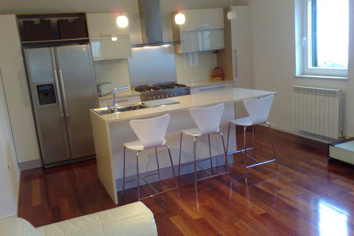 Room 26 of 57