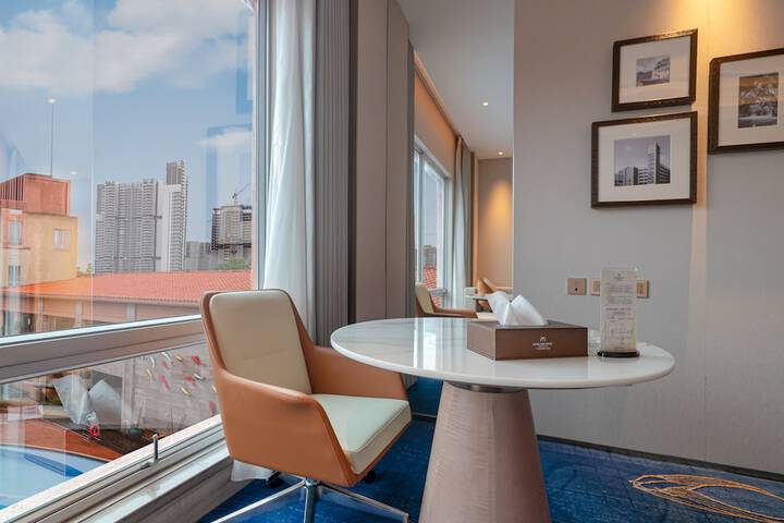 Room 14 of 39