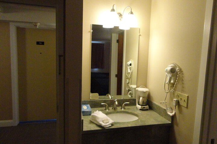 Room 13 of 15