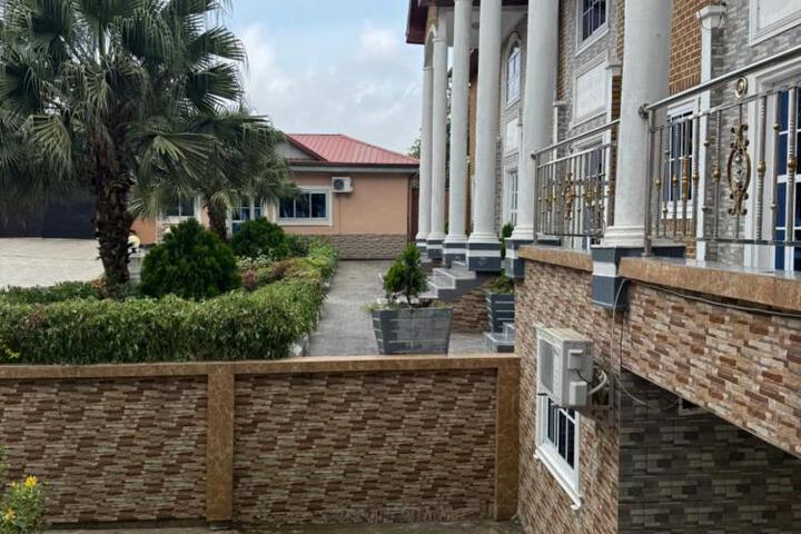Tukaris Hotel