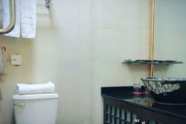 Room 7 of 31