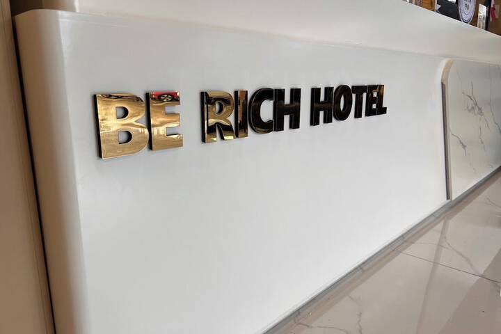 Hotel Interior 4 of 93