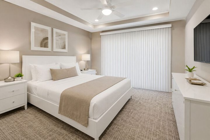 Room 2 of 6
