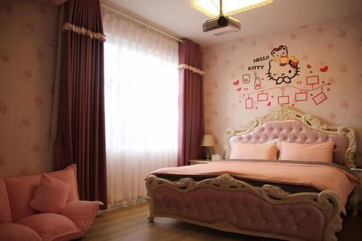 Room 29 of 33