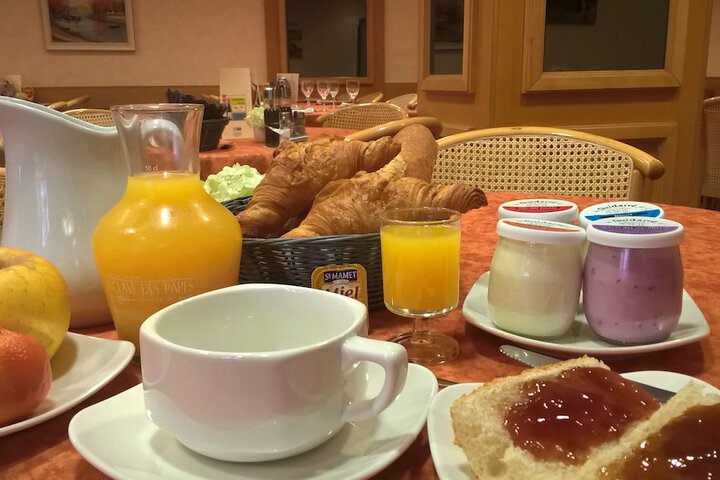 Breakfast/Coffee Service 41 of 59