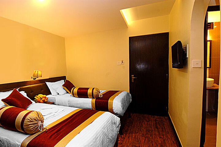 Room 14 of 35