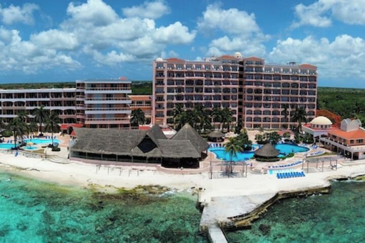 Exterior of Hotelcoz All Inclusive