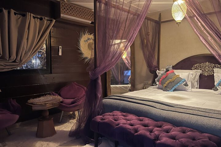 Room 17 of 69