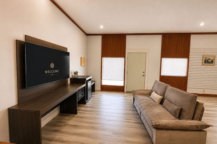 Room 12 of 29