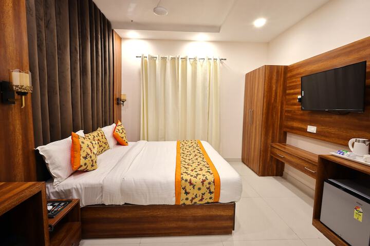 Room 37 of 128