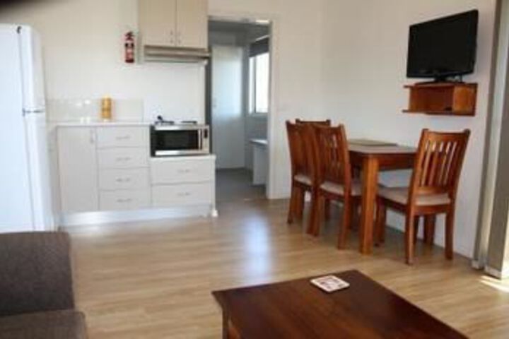 Room 9 of 22