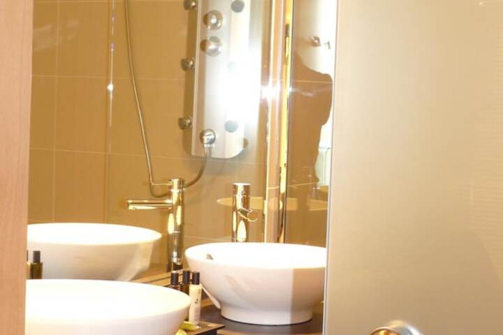 Bath Photo