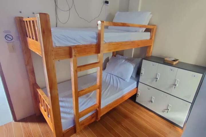 Room 14 of 43