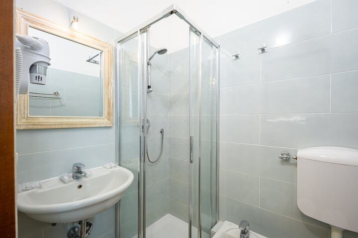 Bath Photo