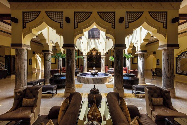 Guest Lobby
