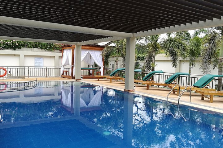 Pool 47 of 72
