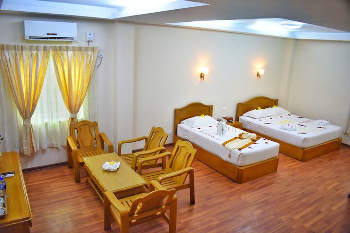 Room 6 of 38