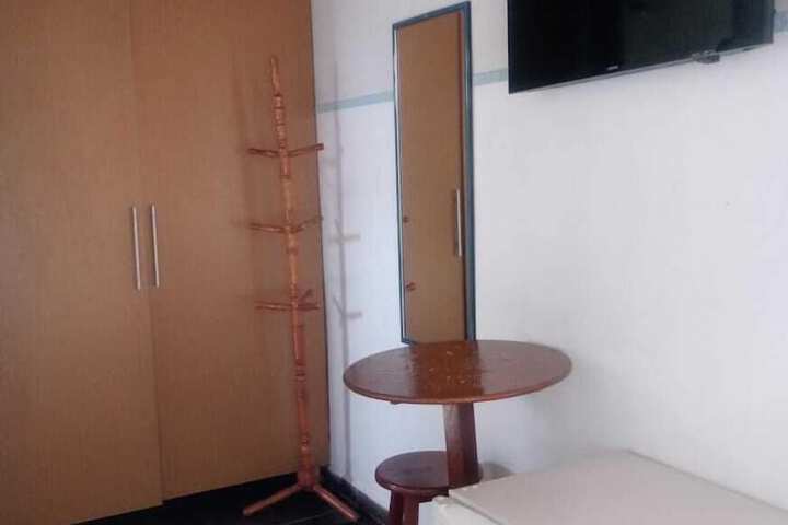 Room 29 of 65