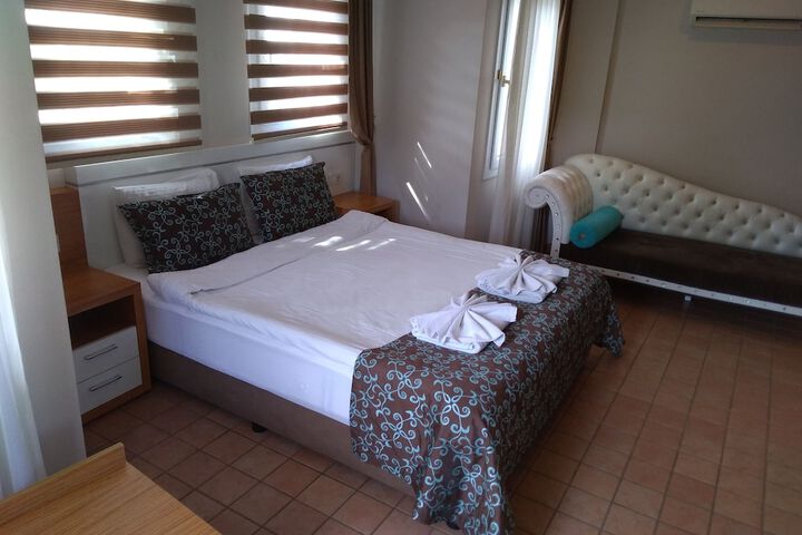 Room 22 of 123