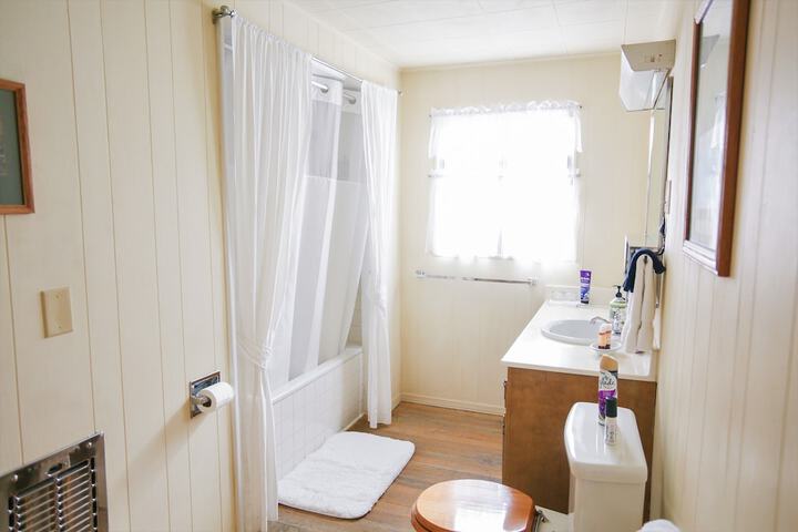 Room 29 of 68