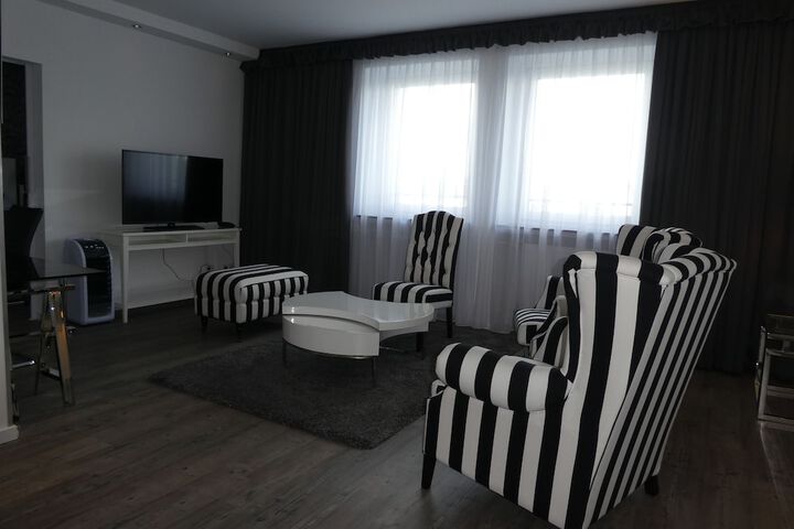 Room 29 of 62