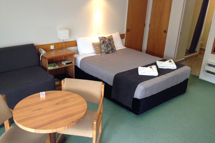Room 12 of 35