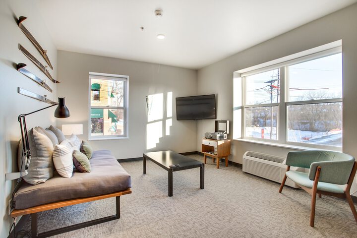 Flat King Bed Exterior Entrance (8 of 15)