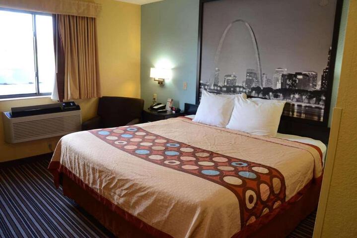 1 King Bed (14 of 21)