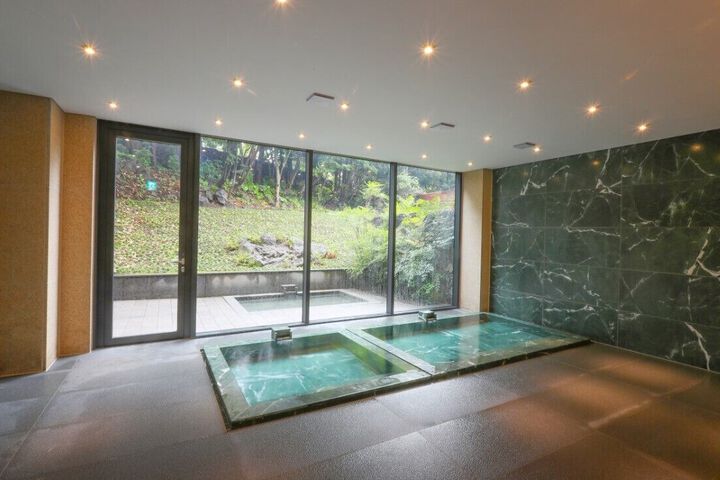 Spa 11 of 11