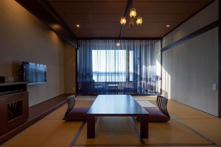 Room 23 of 125