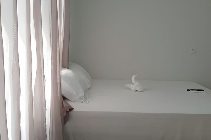 Room 9 of 49
